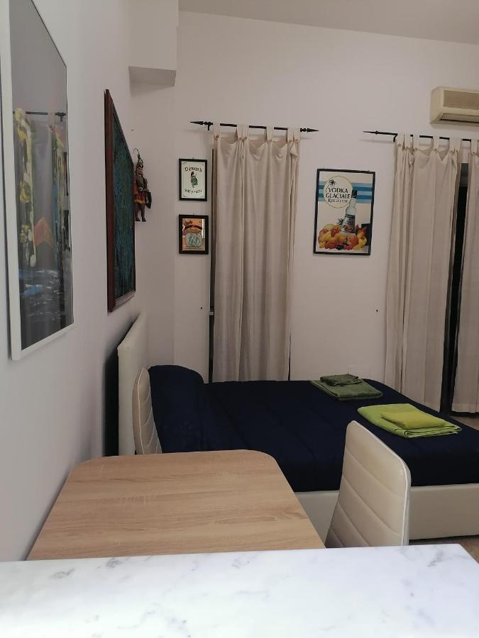 巴勒莫 A Due Passi Appartament酒店 外观 照片