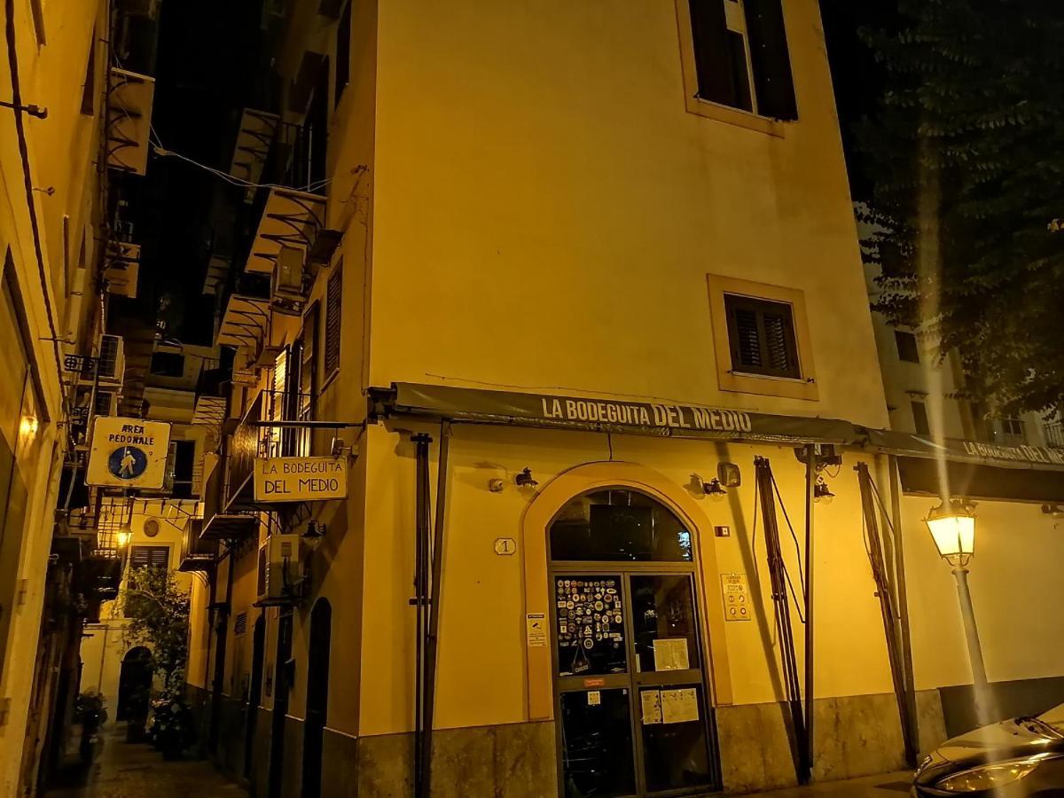 巴勒莫 A Due Passi Appartament酒店 外观 照片